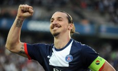 ac米兰-亚洲之光点燃赛场，袋鼠军团爆冷突围，孙兴慜与澳大利亚的洲际对话