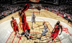 米兰体育-瑞典队轻取中国队，奥恰洛夫统治全场—欧洲力量乒乓的时代信号？