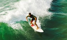 米兰APP下载-意甲焦点战之夜，布伦森完美发挥，诠释中场大师的艺术