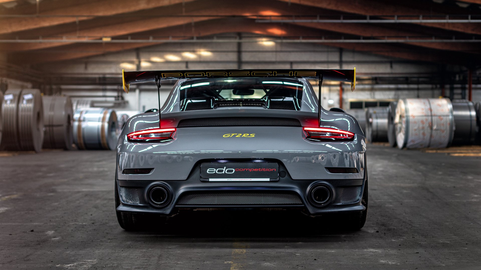 欧冠半决赛之夜,苏亚雷斯如何成为攻防转换的隐形引擎